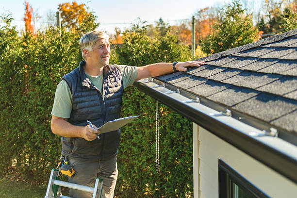 Professional Roofing technician working in Winchester, IL